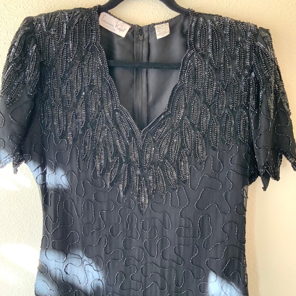 VINTAGE! LIKE NEW! 100% Silk Dress Beaded Black Size Large - Picture 1 of 7
